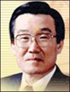 Shin, Kuhn, Director of NIS (KCIA) 2001. 3. 27 - 2003. 4. 24 (2 years and 1 month)